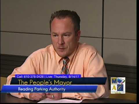 Tom MacDougal of Reading Parking Authority and Mayor Wally Scott 9-14-17