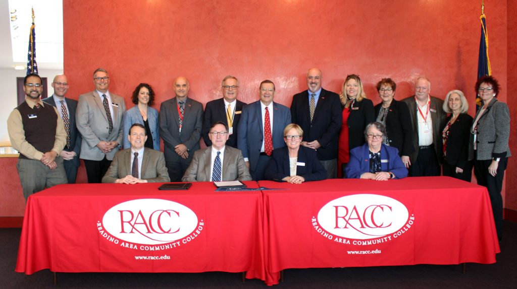 Reading Area Community College and Lebanon Valley College Sign Dual Admissions Agreement