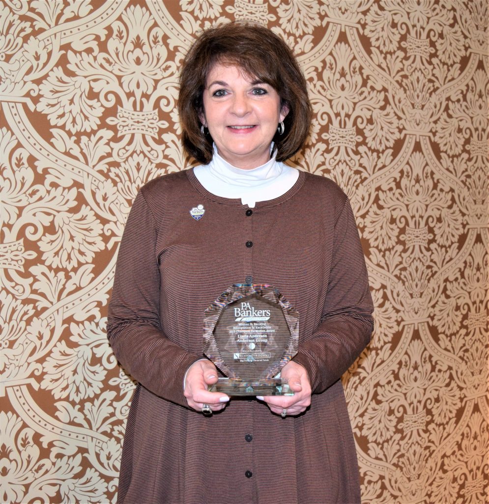 PA Bankers Association Recognizes Linda Anderson with Champion for