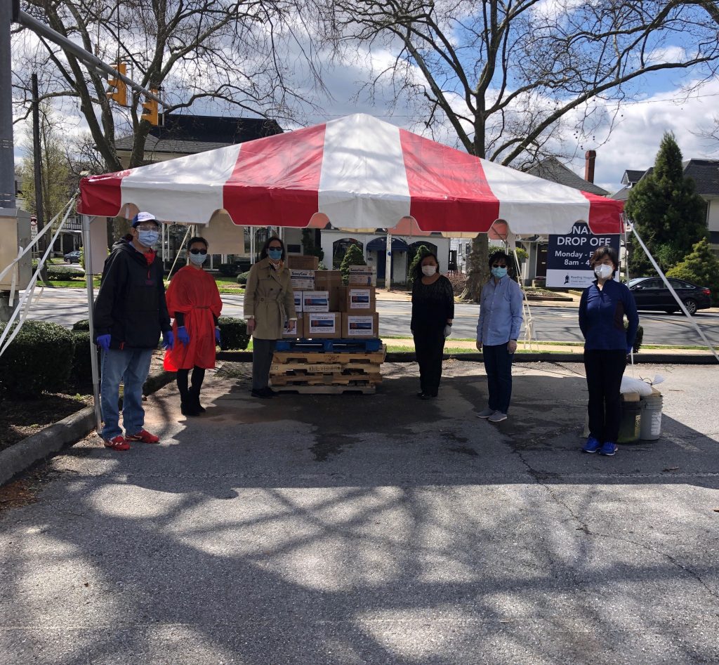 Reading Hospital Receives PPE Donation from Reading Chinese Association