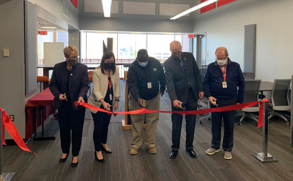 RACC Unveils Academic Learning Commons, Tutoring and Learning Center - BCTV