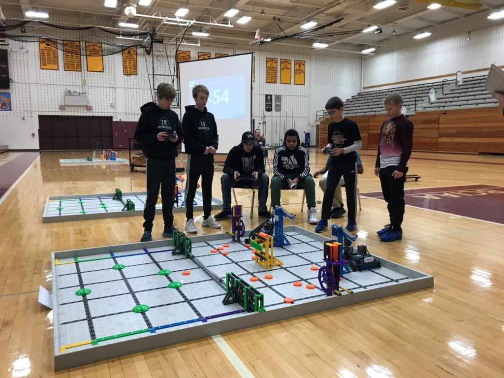 Governor Mifflin students advance to state robotics tournament