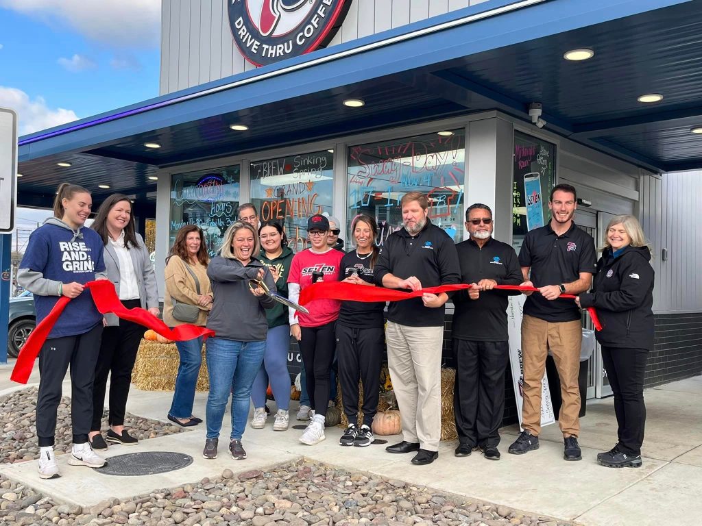 7 Brew Coffee Cuts Ribbon in Sinking Spring, Donates $2,000 to Olivet Boys & Girls Club