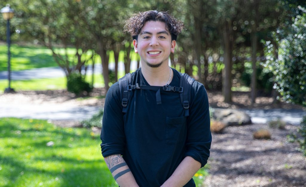 Senior Spotlight: Rogelio Flores