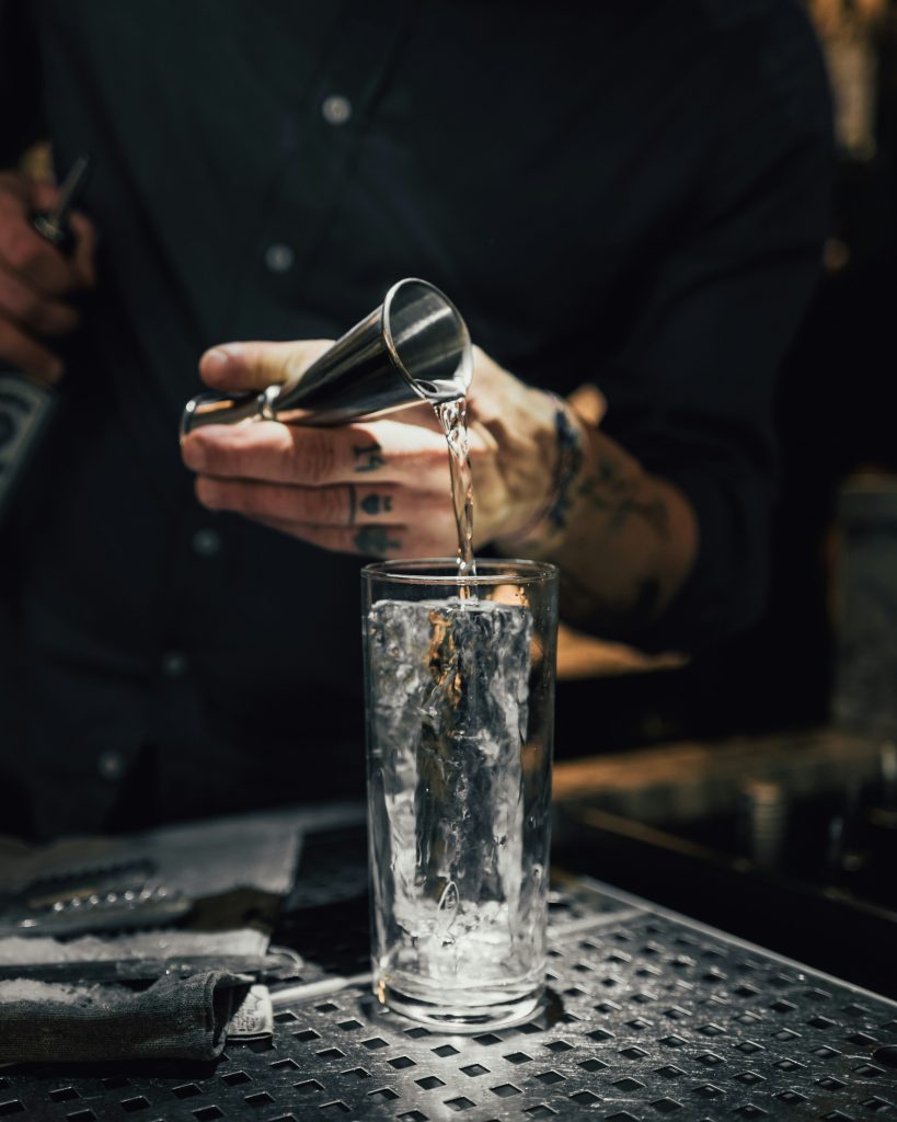 Reading Public Library to Hold Celebrity Bartender Fundraiser