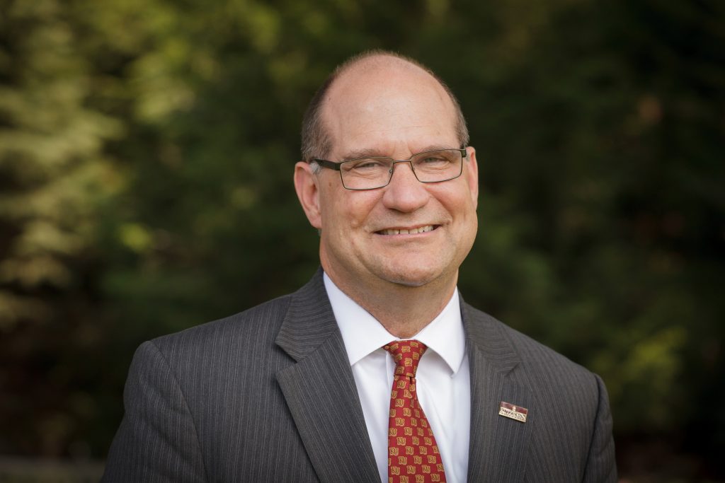 Hawkinson Announces Upcoming Retirement as KU President