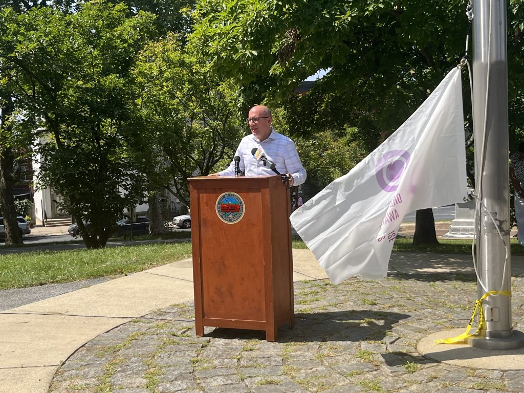 SOS Berks Recognizes International Overdose Awareness Day with Flag Raising Ceremony in the City of Reading