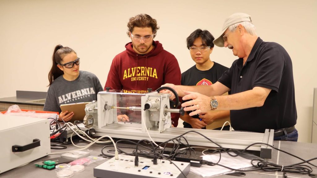 Alvernia Introduces Innovative Apprenticeship to Degree Program