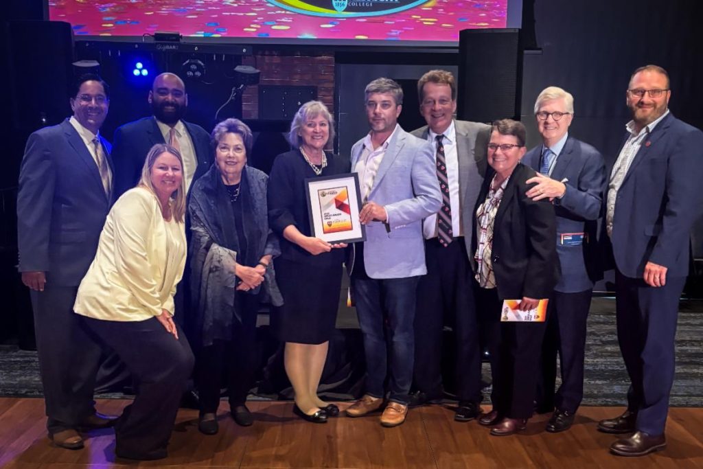 Albright College Receives 2025 Amigo Award at Centro Hispano Daniel Torres’ Annual Gala