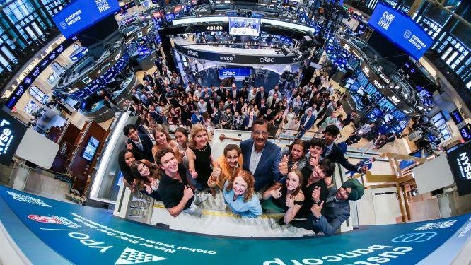 Leadership Boot Camp Participants Ring Closing Bell at New York Stock Exchange