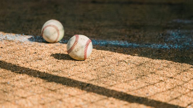 MLB Hall of Famer Mike Schmidt Joins Dermatology Partners for ‘Play Sun Safe’ Event with Fightin’ Phils